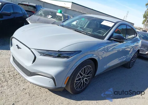 2025 Ford Mustang Mach-E Premium z USA, uszkodzony, nr VIN 3FMTK3R7XSMA30434